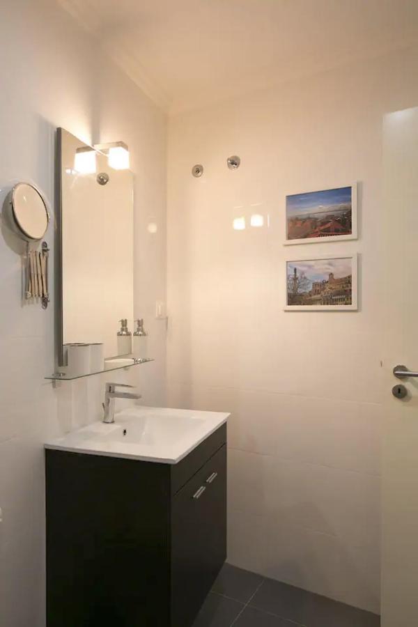 Central Lisbon Cozy & Near The Subway Apartamento Exterior foto
