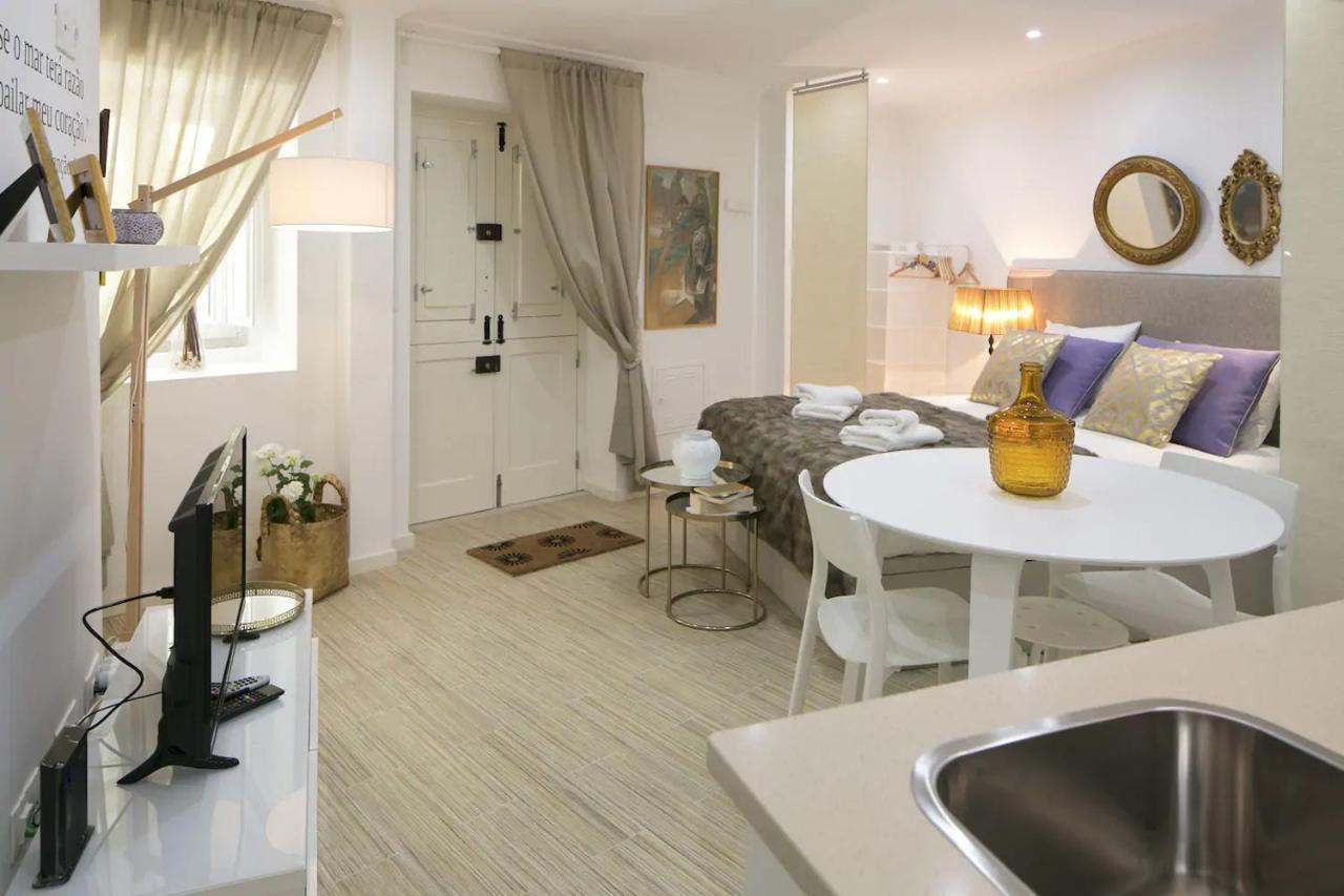 Central Lisbon Cozy & Near The Subway Apartamento Exterior foto